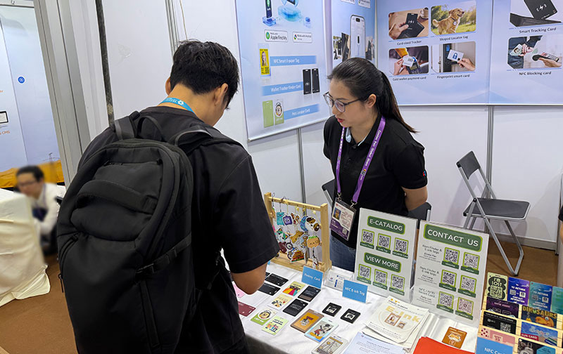 第139届广交会进行时：联合智能D馆17.2B43展位迎来全球客商！